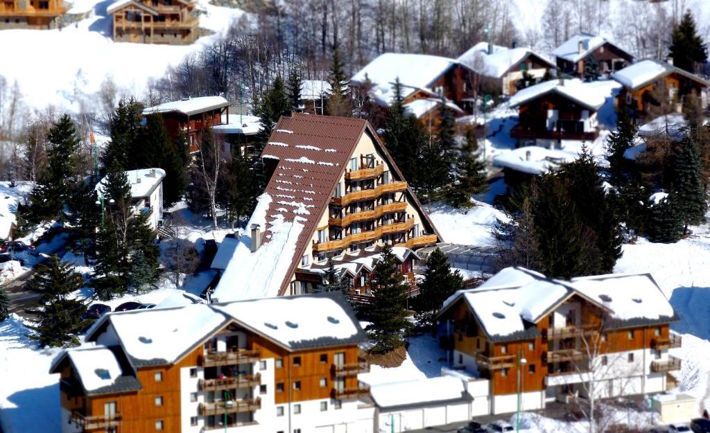 Hotel Adret Les Deux Alpes Exteriér fotografie